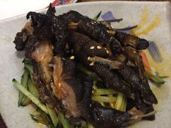 -毛辣果·贵州红酸汤牛肉火锅(西单店)
