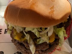 -FATBURGER 特富客汉堡(外交公寓店)