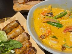 -大头虾越式风味餐厅(光明广场店)