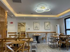 -吉友粥底火锅(方斜路店)