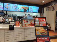 -肯德基(尖岭万达店)