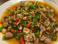 酸菜兔肉-飞虹鱼馆(春华路店)