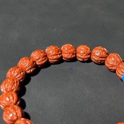 -灵彩珠宝(朗香街店)