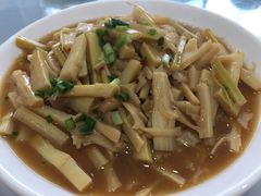 -天乐农家鱼头王(天目湖店)