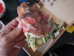 -Carbon莫卡哆·意大利复古集市餐厅(杭州大厦店)