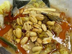 -二钢串叔麻辣烫(华龙大厦店)