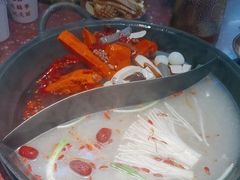 -赵美丽·重庆社区火锅·直营店(火车东站·中豪国际店)