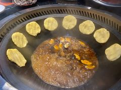 -袁小二大东北铁锅炖(吉祥村总部)