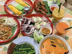 -Kat's Kitchen