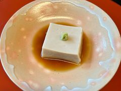 芝麻豆腐-東京 芝 とうふ屋うかい