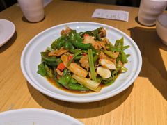 -关东小磨东北菜(上海长风大悦城店)