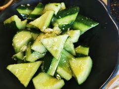 -沪小胖小龙虾(淮海中路旗舰店)