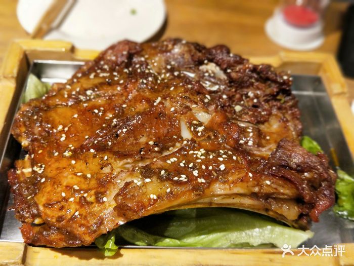 木屋烧烤(龙华宝华路店)秘制烤羊排图片 - 第1张