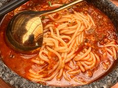 小锅米线-浩海火燒雲傣家菜(芮欧百货店)