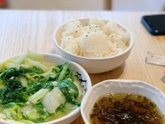-东方既白(黄兴路大润发店)