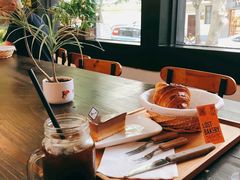 靠窗位-花马天堂云南餐厅 Lost Heaven(外滩店)