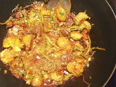 -山河屯铁锅炖(哈西站店)