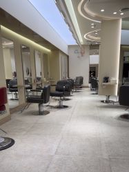 -Mentor Hair Salon