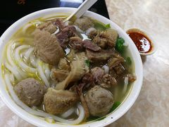 牛杂加丸粿条-华威达牛庄(黄埔大道西店)