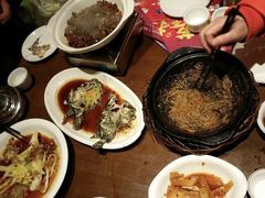 -寻钵记民菜馆·正宗常德钵子菜(滨湖路店)