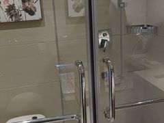 -兴芮温泉度假区