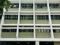 -香港大学