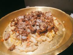 酸菜炒羊肉-丝路金桃·新疆菜(徐汇店)