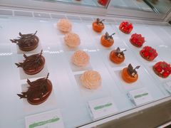 -潮一不贰·法式甜品·生日蛋糕·西式简餐(外滩店)