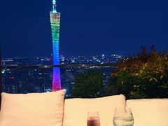 -广州柏悦酒店·悦吧·顶楼露天酒吧