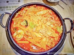 年糕火锅-韩香福脊骨汤锅(上杭路店)