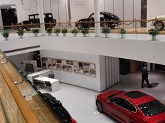 -杭州中沃沃尔沃4S店(滨江区店)