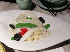 -韵秋荷(宝山龙湖天街店)