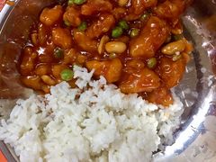 果仁鸡丁-北京大学-燕南食堂