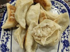马蹄锅贴-长人馄饨铺(解放街店)