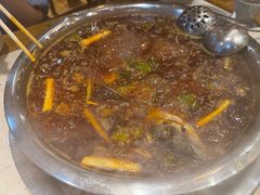 -肖肖酸萝卜鱼火锅(总店)