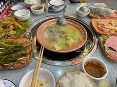 -阿婆情腊排骨火锅(金虹路店)