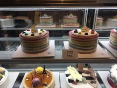 -巴黎贝甜(大宁国际商业广场店)