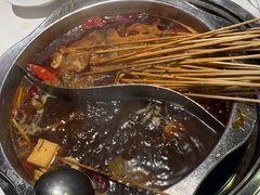 -佰人王串串香火锅(洋珠巷店)