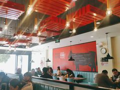 大堂-李先生牛肉面大王(上海站南广场店)