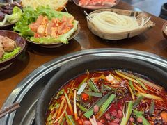 -黔有有贵州酸汤夺夺粉火锅(五味十字店)