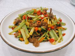 小炒黄牛肉-九头鸟酒家(四道口店)