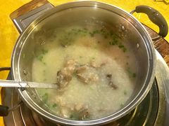 -洞密园美食城·二十二年老店(富华路店)