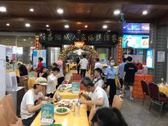 大堂-鹏城人家海鲜酒家·23年老字号(较场尾店)