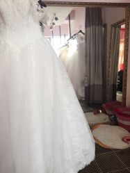 -喜喜婚纱HAPPINESS STUDIO奢定馆(海淀体验馆)