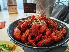 -巴厘龙虾·榜首油焖大虾(音乐学院·沿江酒馆店)