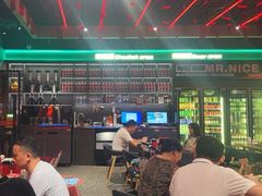 -蚝蚝先生·广式烧烤(信天广场店)