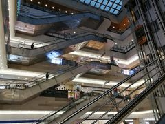 -燕莎友谊商城(金源店)