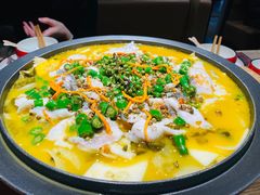 -山城外·非遗酸菜鱼(蜀都万达店)