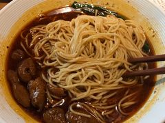 肥肠重庆小面-南小馆(迪士尼小镇店)