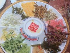 -怪噜范·老贵阳街头名小吃(鸿通城店)